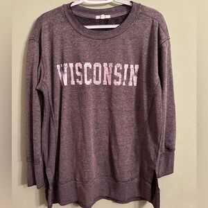 Women’s gray WISCONSIN crew neck